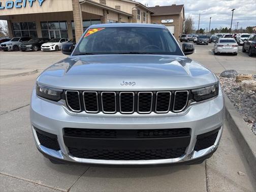 2023 Jeep Grand Cherokee L Laredo