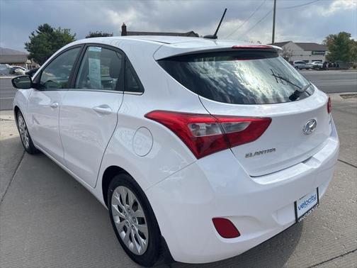2016 Hyundai Elantra GT Base
