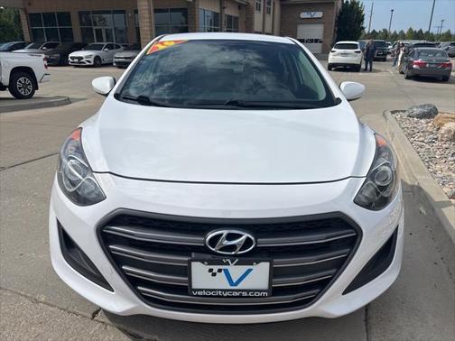 2016 Hyundai Elantra GT Base