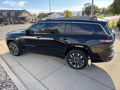 2021 Jeep Grand Cherokee L Overland