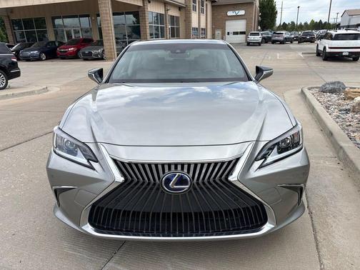 Silver 2019 Lexus ES 300h Base