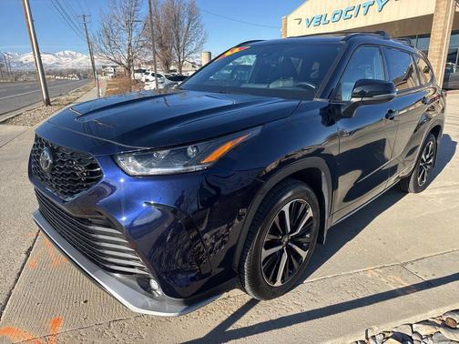 2022 Toyota Highlander XSE