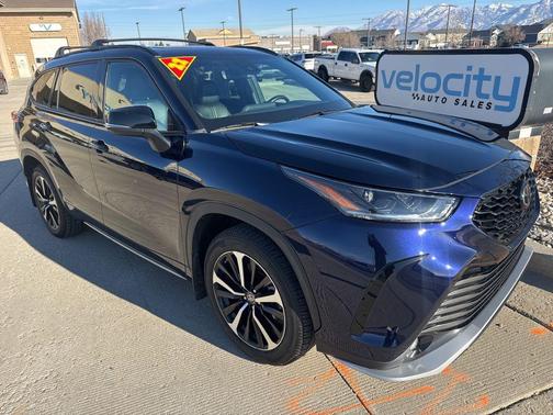 2022 Toyota Highlander XSE