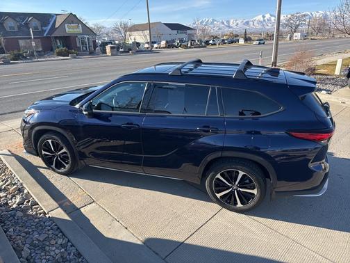 2022 Toyota Highlander XSE