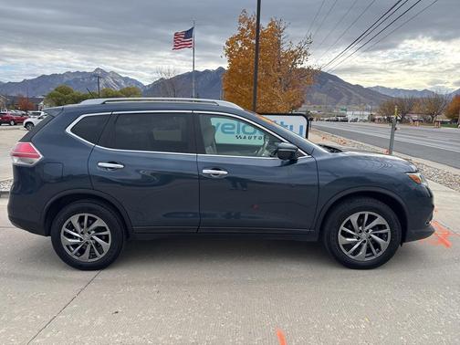 2015 Nissan Rogue SL
