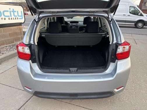 2016 Subaru Impreza 2.0i Premium