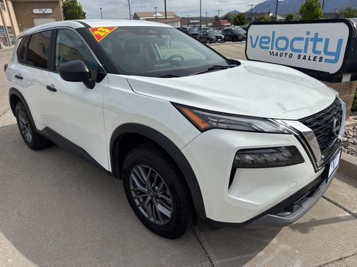 Glacier White 2023 Nissan Rogue S