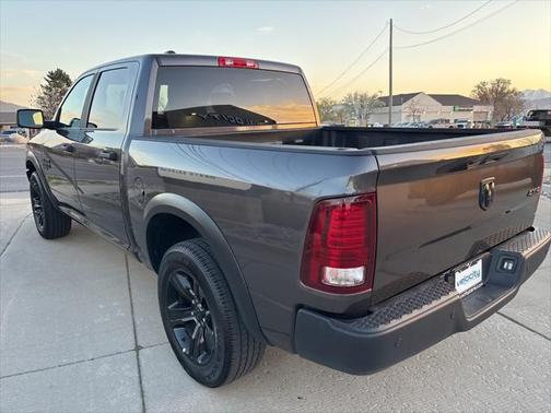 2024 RAM 1500 Classic Warlock Crew Cab 4x4 5'7' Box