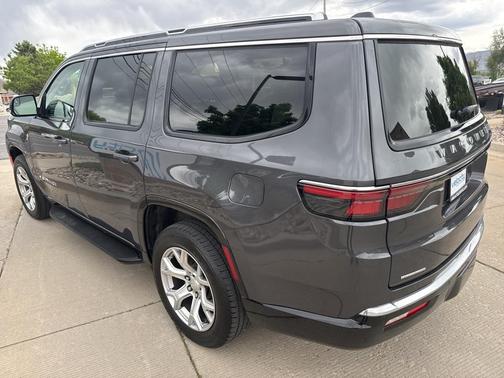 2022 Jeep Wagoneer Series II 4x4