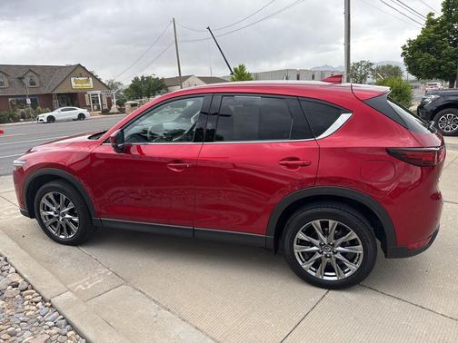 Soul Red Crystal Metallic 2019 Mazda CX-5 Signature