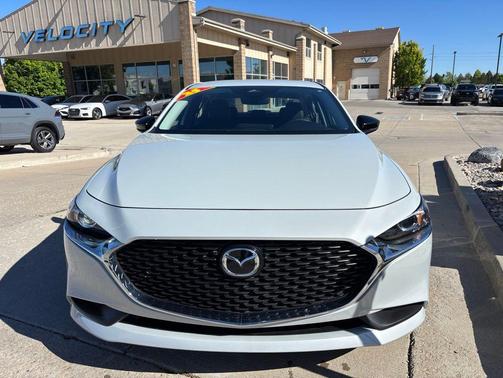 Ceramic Metallic 2025 Mazda Mazda3 2.5 S Select Sport