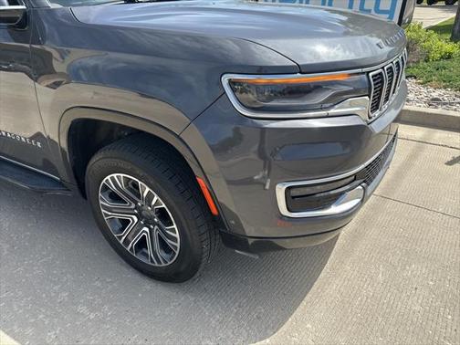 2022 Jeep Wagoneer Series III 4x4