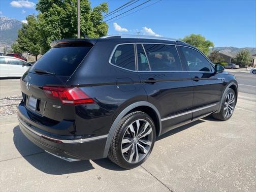 2019 Volkswagen Tiguan 2.0T SEL R-Line 4MOTION