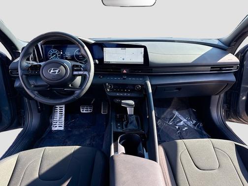 2025 Hyundai ELANTRA HEV SEL Sport