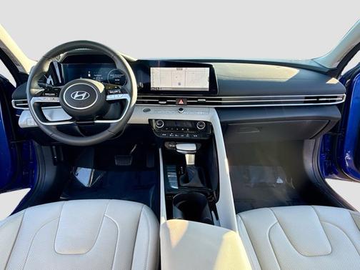 2025 Hyundai ELANTRA HEV Limited