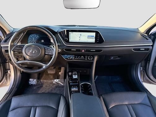 2021 Hyundai SONATA Hybrid Limited
