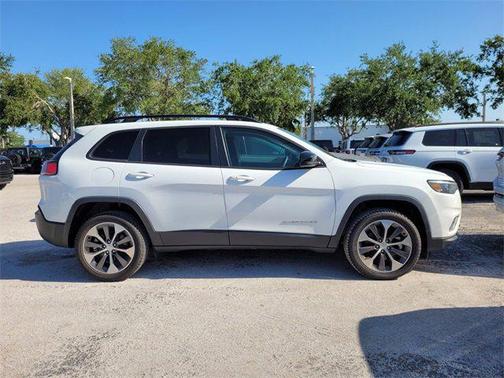 2022 Jeep Cherokee Limited 4x4