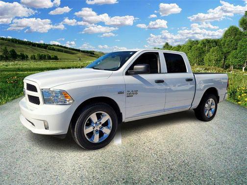 2019 RAM 1500 Classic Express Crew Cab 4x2 57' Box