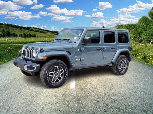 2024 Jeep Wrangler 4-Door Sahara 4x4