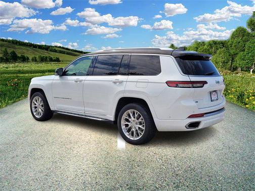 2021 Jeep Grand Cherokee L Summit 4x2