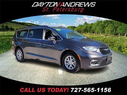 2022 Chrysler Pacifica Touring L