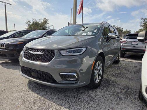 2023 Chrysler Pacifica Limited