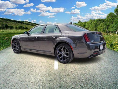2023 Chrysler 300 300S