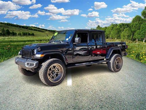 2021 Jeep Gladiator Sport S 4x4