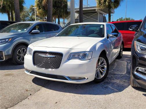 2016 Chrysler 300C 300C