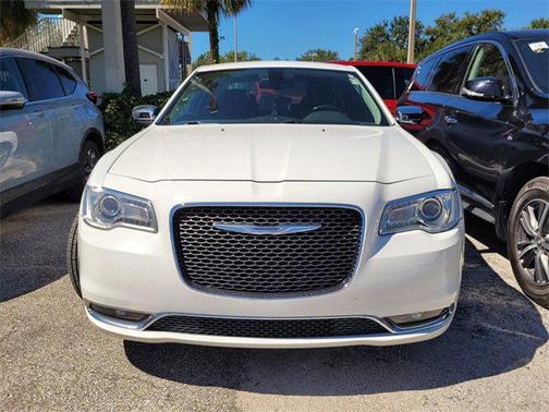 2016 Chrysler 300C 300C