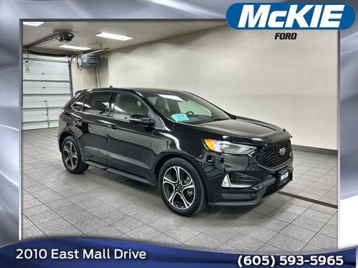 2019 Ford Edge ST