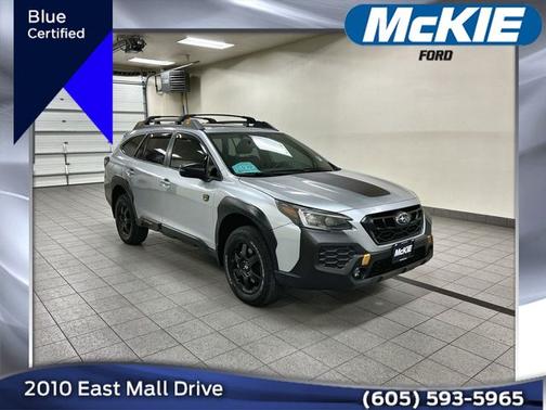 Ice Silver Metallic 2024 Subaru Outback WILDERNESS