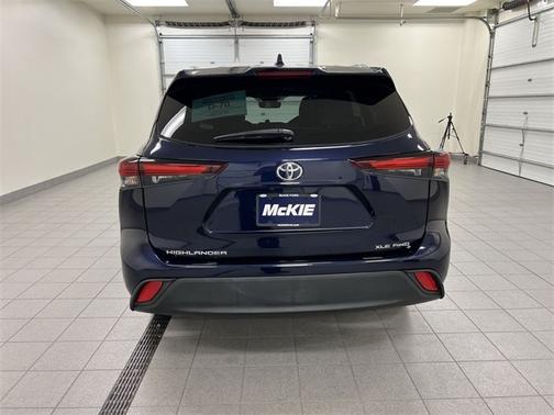 2024 Toyota Highlander XLE