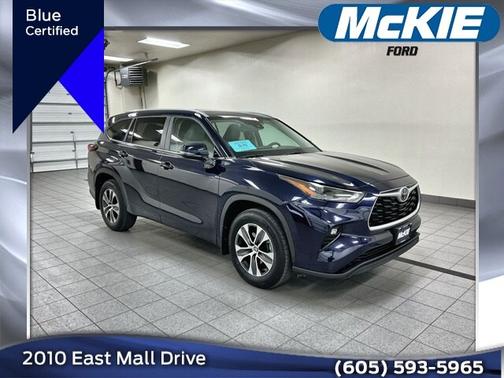 2024 Toyota Highlander XLE