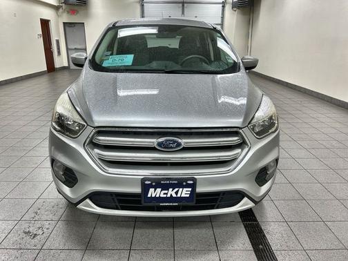 INGOT SILVER METALLIC 2019 Ford Escape SE