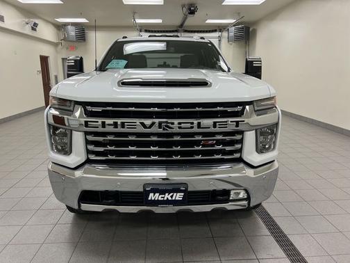 Summit White 2022 Chevrolet Silverado 3500 LTZ