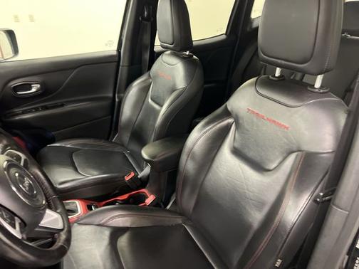 2018 Jeep Renegade TRAILHAWK