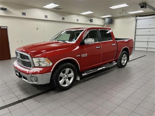 2017 RAM 1500 SLT