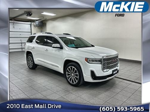 2021 GMC Acadia DENALI