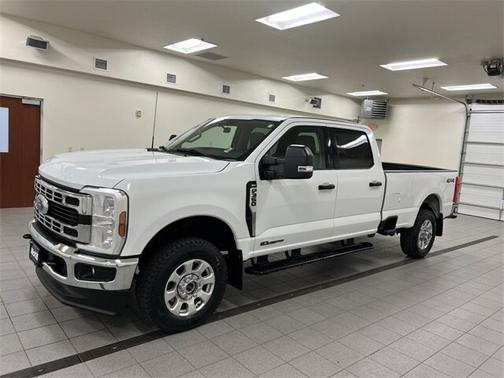 2024 Ford F-350 XLT