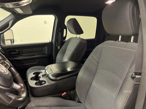 2023 RAM 2500 TRADESMAN