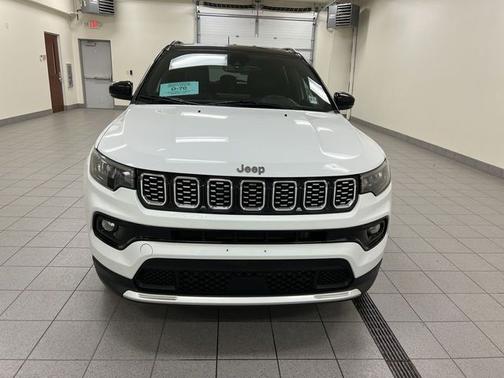 Bright White Clearcoat 2025 Jeep Compass LIMITED