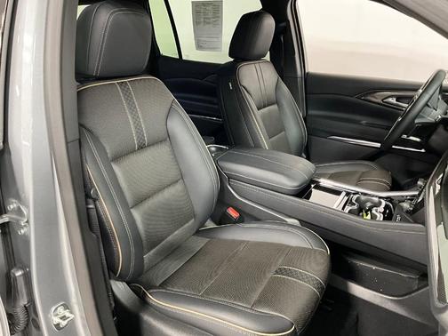 2025 Chevrolet Traverse High Country