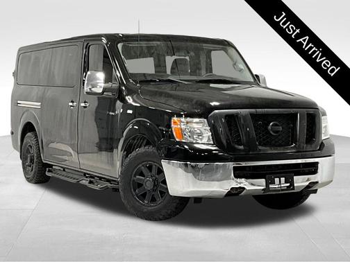 2018 Nissan NV Passenger NV3500 HD SV V6/SV V8