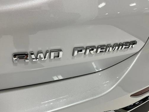 2020 Chevrolet Equinox Premier w/2LZ