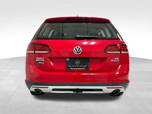 2018 Volkswagen Golf Alltrack TSI S