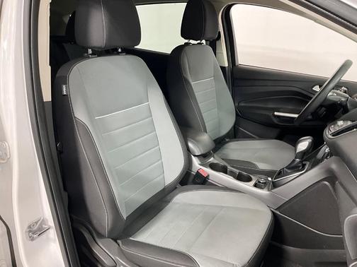 White 2013 Ford Escape SE