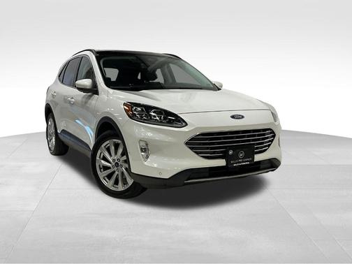 2021 Ford Escape Titanium