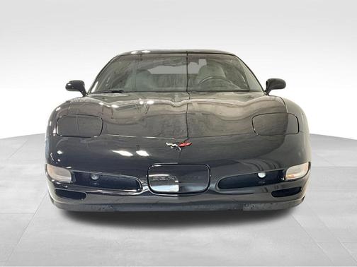 2001 Chevrolet Corvette Base