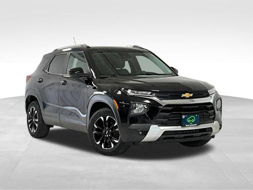 Mosaic Black Metallic 2022 Chevrolet Trailblazer LT